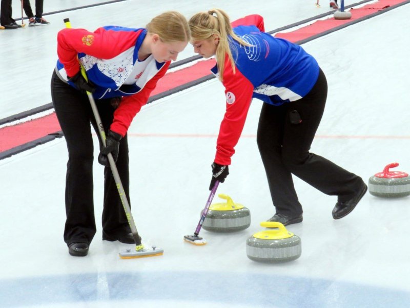 Юниоры из России будут выступать со своим флагом